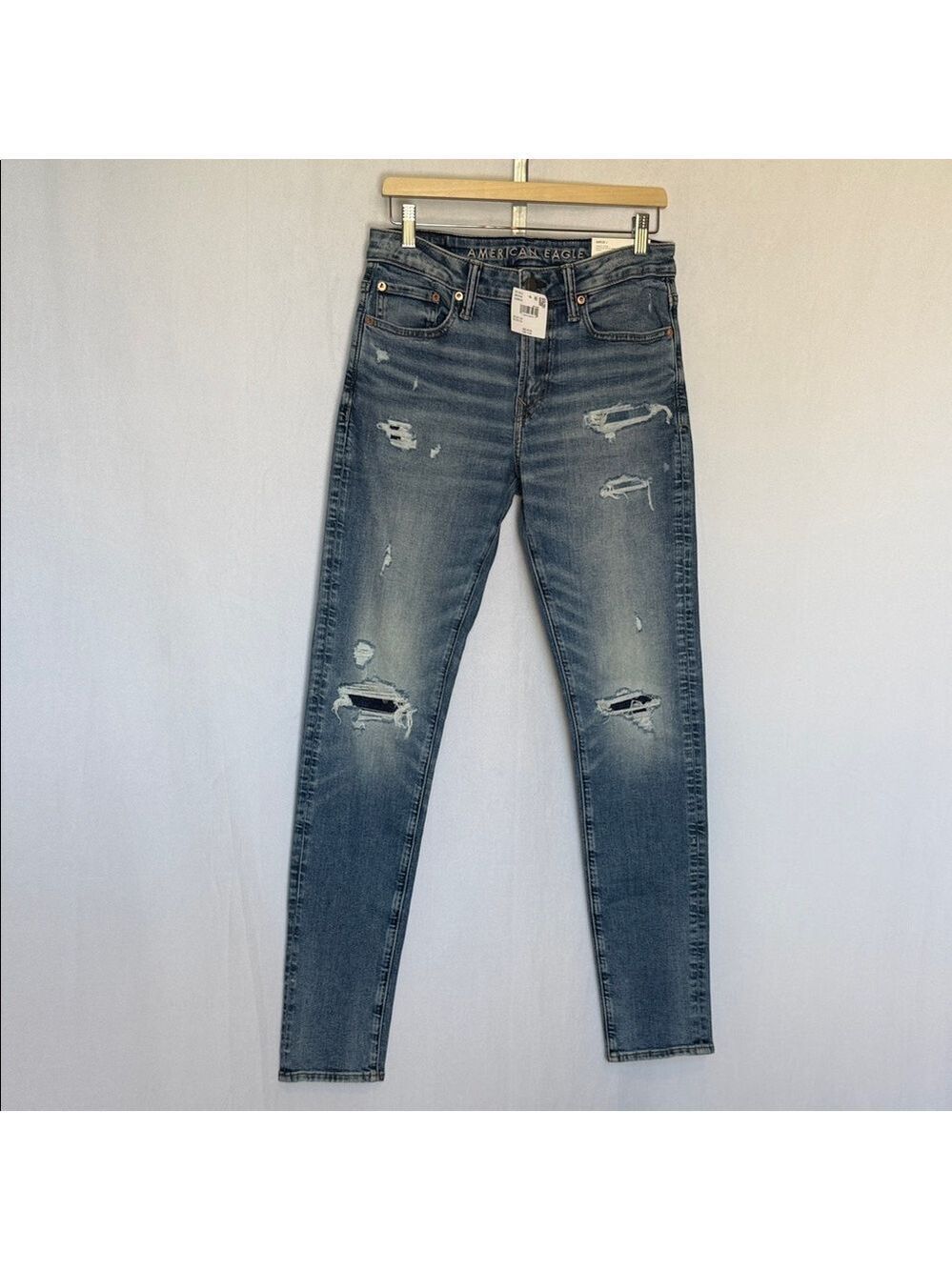 NWT American Eagle Outfitters Men's Distressed Skinny Jeans Sz 30 x 34 Med Blue